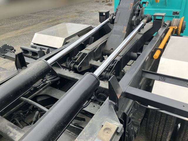 日野デュトロコンテナ専用車小型（2t・3t）[写真09]