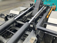 日野デュトロコンテナ専用車小型（2t・3t）[写真09]