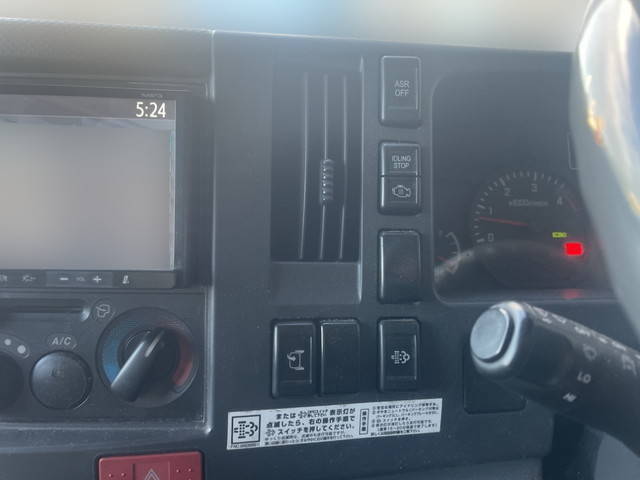 いすゞエルフボトルバン小型（2t・3t）[写真22]