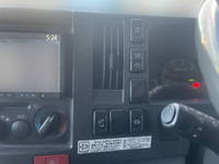 いすゞエルフボトルバン小型（2t・3t）[写真22]