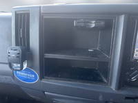 いすゞエルフボトルバン小型（2t・3t）[写真30]