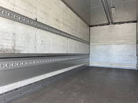 三菱ふそうファイターパネルウイング増トン（6t・8t）[写真11]