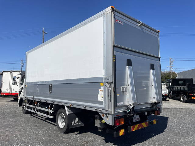 三菱ふそうファイターパネルウイング増トン（6t・8t）[写真04]