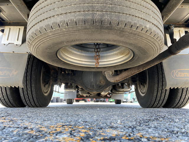 いすゞエルフアルミウイング小型（2t・3t）[写真18]