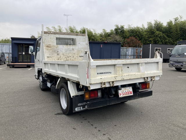 いすゞエルフダンプ小型（2t・3t）[写真04]