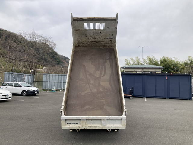いすゞエルフダンプ小型（2t・3t）[写真09]