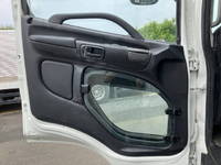 日野レンジャーアルミウイング中型（4t）[写真26]