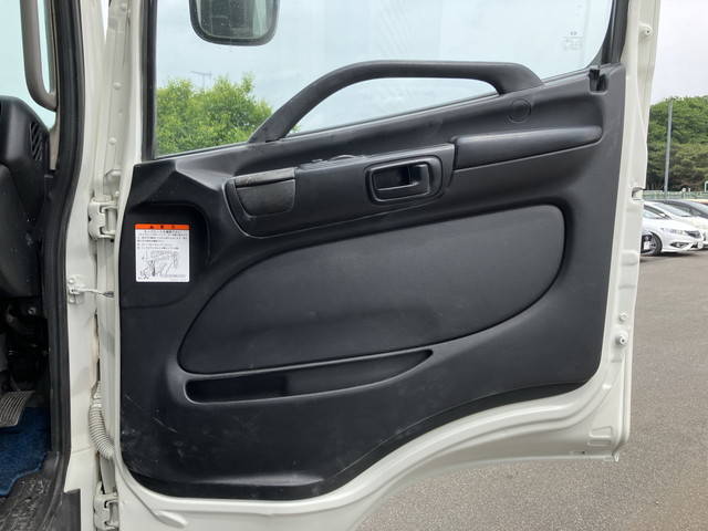 日野レンジャーアルミウイング中型（4t）[写真27]