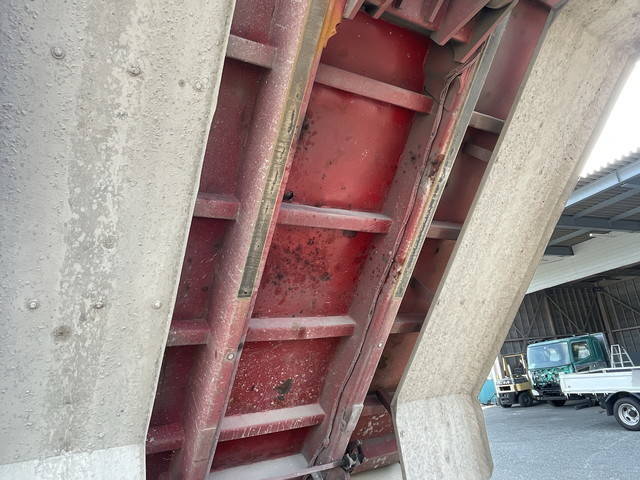 日野プロフィア深ダンプ（土砂禁ダンプ）大型（10t）[写真11]