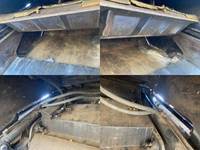 いすゞエルフパッカー車（塵芥車）小型（2t・3t）[写真10]