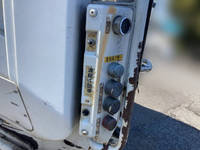 いすゞエルフパッカー車（塵芥車）小型（2t・3t）[写真15]