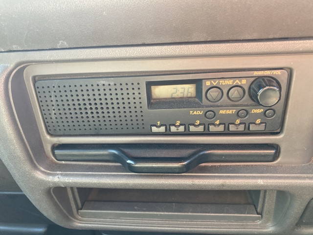 いすゞエルフパッカー車（塵芥車）小型（2t・3t）[写真31]