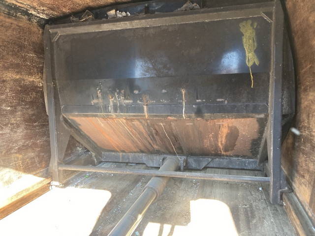 いすゞエルフパッカー車（塵芥車）小型（2t・3t）[写真09]