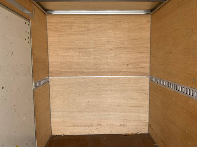 日産アトラスアルミバン小型（2t・3t）[写真17]