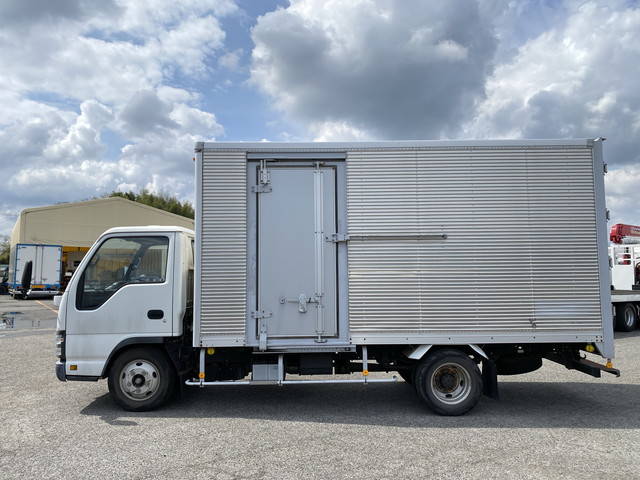 日産アトラスアルミバン小型（2t・3t）[写真05]
