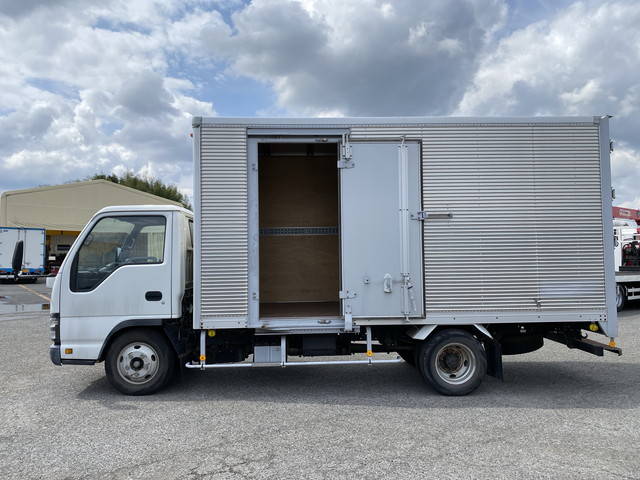 日産アトラスアルミバン小型（2t・3t）[写真06]