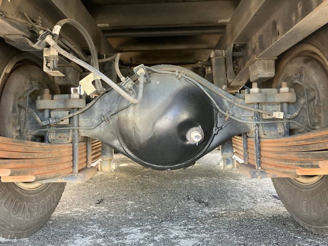 いすゞエルフ平ボディ小型（2t・3t）[写真24]