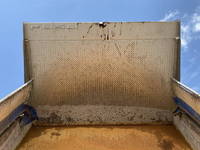 三菱ふそうファイターダンプ中型（4t）[写真13]