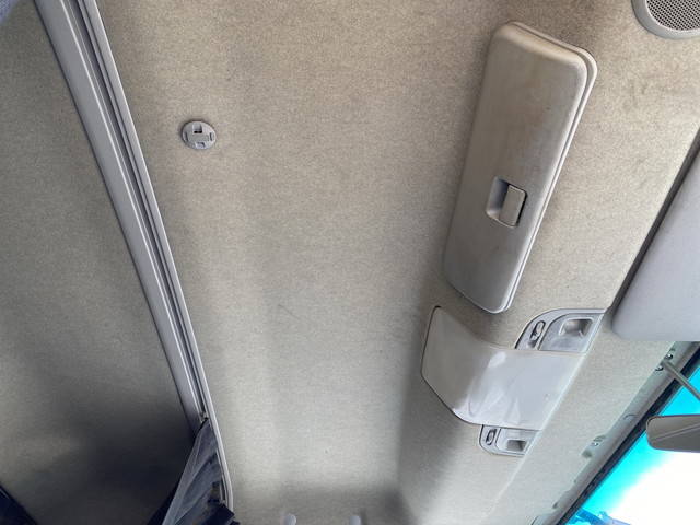 三菱ふそうファイターダンプ中型（4t）[写真32]