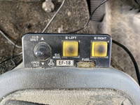 三菱ふそうファイターダンプ中型（4t）[写真37]