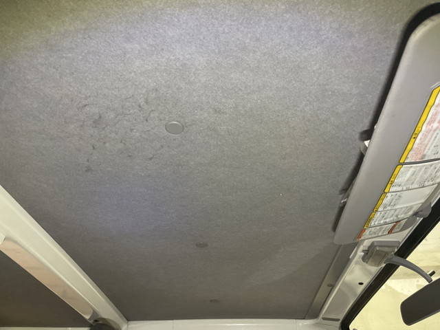 いすゞエルフダブルキャブ（Wキャブ）小型（2t・3t）[写真25]