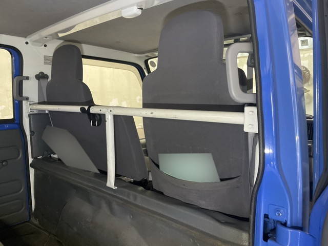 いすゞエルフダブルキャブ（Wキャブ）小型（2t・3t）[写真29]