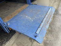 いすゞエルフダブルキャブ（Wキャブ）小型（2t・3t）[写真07]