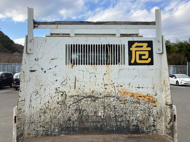 三菱ふそうキャンターダンプ小型（2t・3t）[写真14]