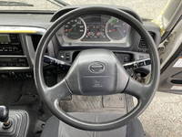 日野レンジャーアルミウイング中型（4t）[写真35]