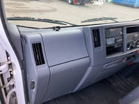 いすゞエルフ冷凍車（冷蔵車）小型（2t・3t）[写真29]