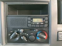 いすゞエルフ冷凍車（冷蔵車）小型（2t・3t）[写真34]