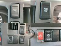 いすゞエルフ冷凍車（冷蔵車）小型（2t・3t）[写真36]