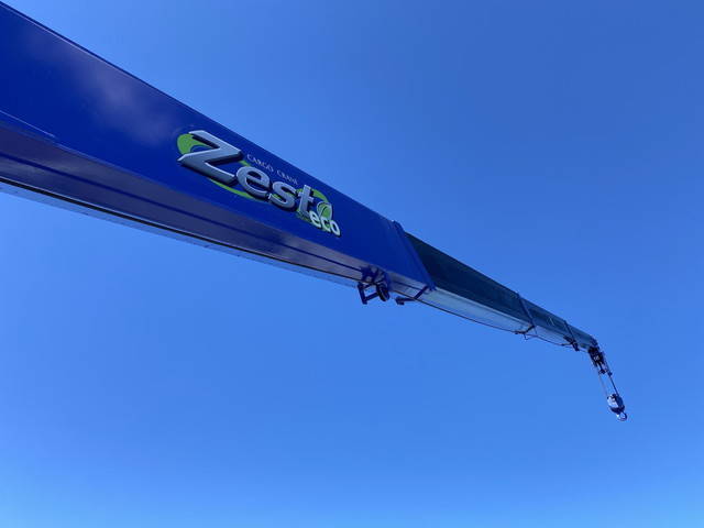 日野プロフィアセルフクレーン4段大型（10t）[写真19]