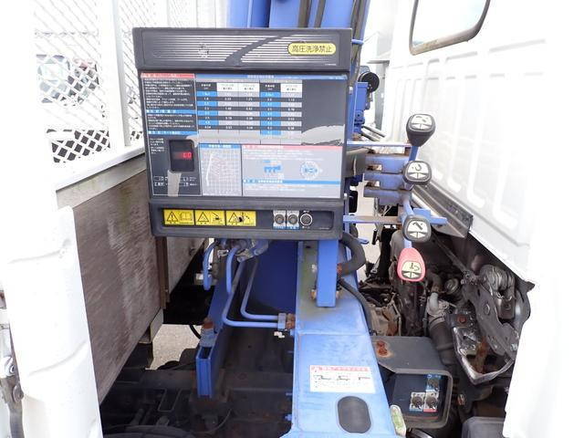 いすゞエルフクレーン3段小型（2t・3t）[写真14]