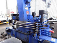 いすゞエルフクレーン3段小型（2t・3t）[写真17]