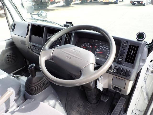 いすゞエルフクレーン3段小型（2t・3t）[写真25]