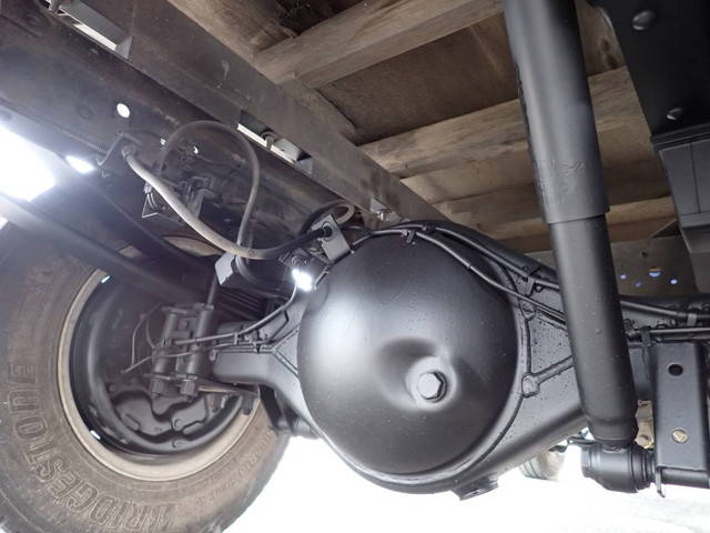 いすゞエルフクレーン3段小型（2t・3t）[写真36]