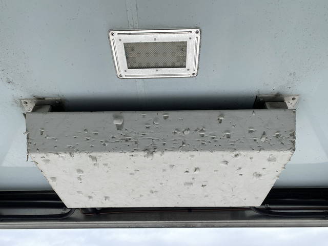 日野レンジャー冷凍車（冷蔵車）中型（4t）[写真13]