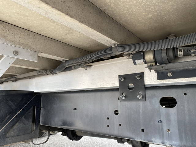 日野レンジャー冷凍車（冷蔵車）中型（4t）[写真21]