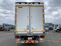 日野レンジャー冷凍車（冷蔵車）中型（4t）[写真08]