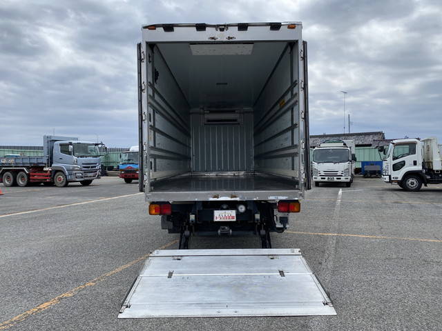 日野レンジャー冷凍車（冷蔵車）中型（4t）[写真09]