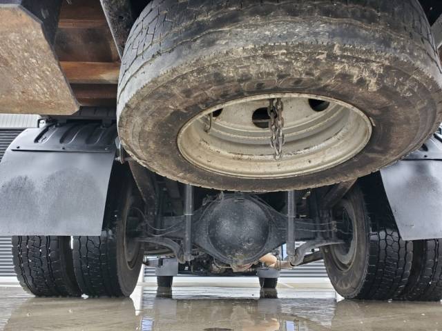 日野レンジャーセルフクレーン3段中型（4t）[写真14]