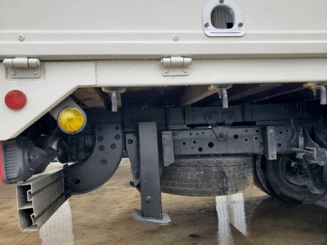 日野レンジャーセルフクレーン3段中型（4t）[写真19]