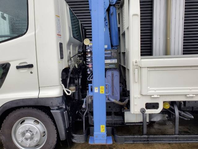 日野レンジャーセルフクレーン3段中型（4t）[写真20]