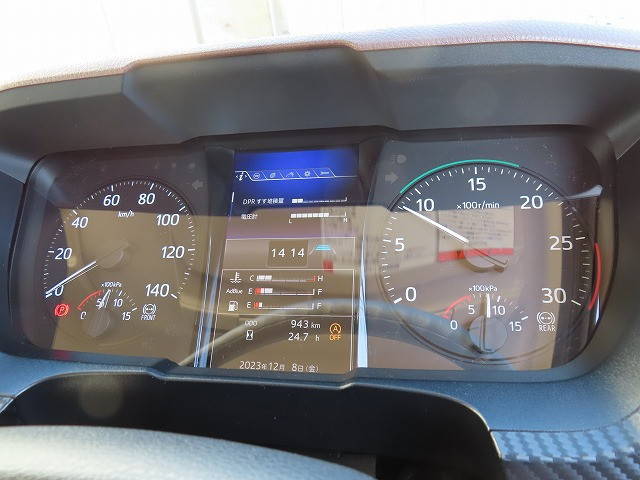 日野レンジャー深ダンプ（土砂禁ダンプ）中型（4t）[写真11]