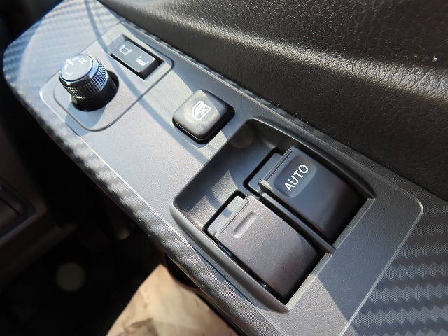 日野レンジャー深ダンプ（土砂禁ダンプ）中型（4t）[写真21]