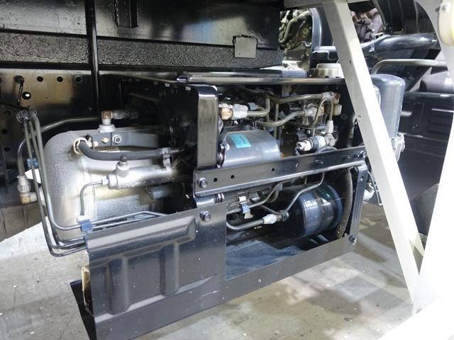 いすゞフォワードアルミバン中型（4t）[写真16]