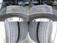 いすゞフォワードアルミバン中型（4t）[写真24]