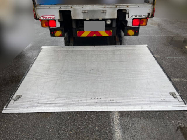 日野レンジャーアルミウイング中型（4t）[写真14]