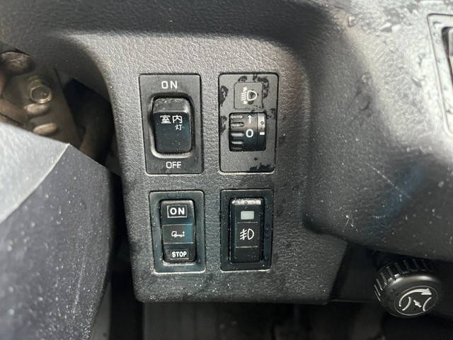 日野レンジャーアルミウイング中型（4t）[写真33]